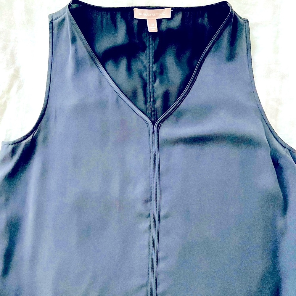 Banana Republic Sleeveless Blouse